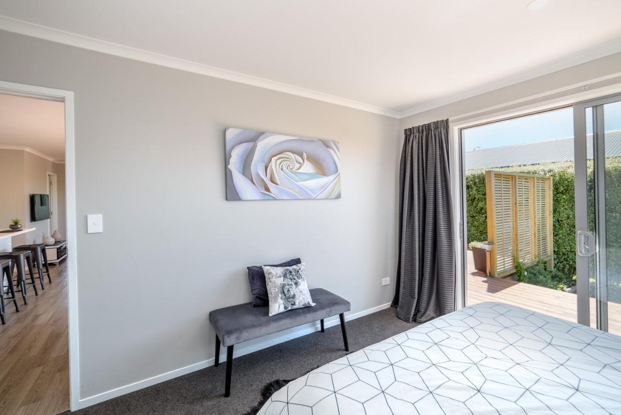 27 Tuscan Martinborough Dış mekan fotoğraf